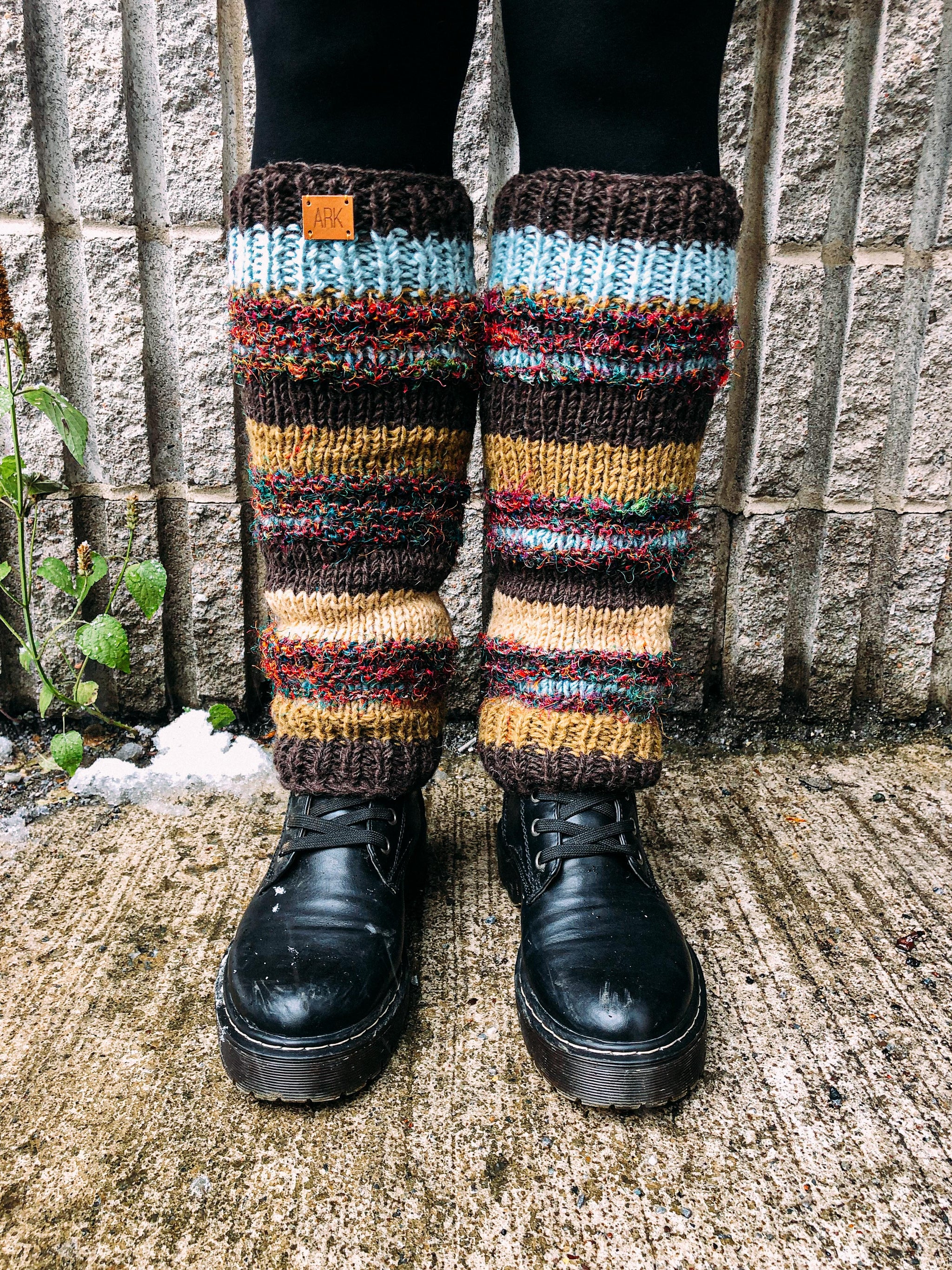 Willa Knit Leg Warmers – Leg Avenue Canada