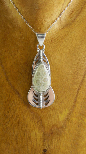 Fossil coral pendant - Oz Importations